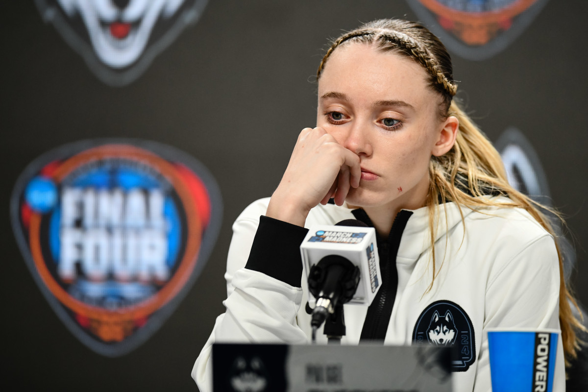 10 Points, 1st Game: Paige Bueckers' WNBA Debut Performance 10 Points, 1st Game: Paige Bueckers' WNBA Debut Performance