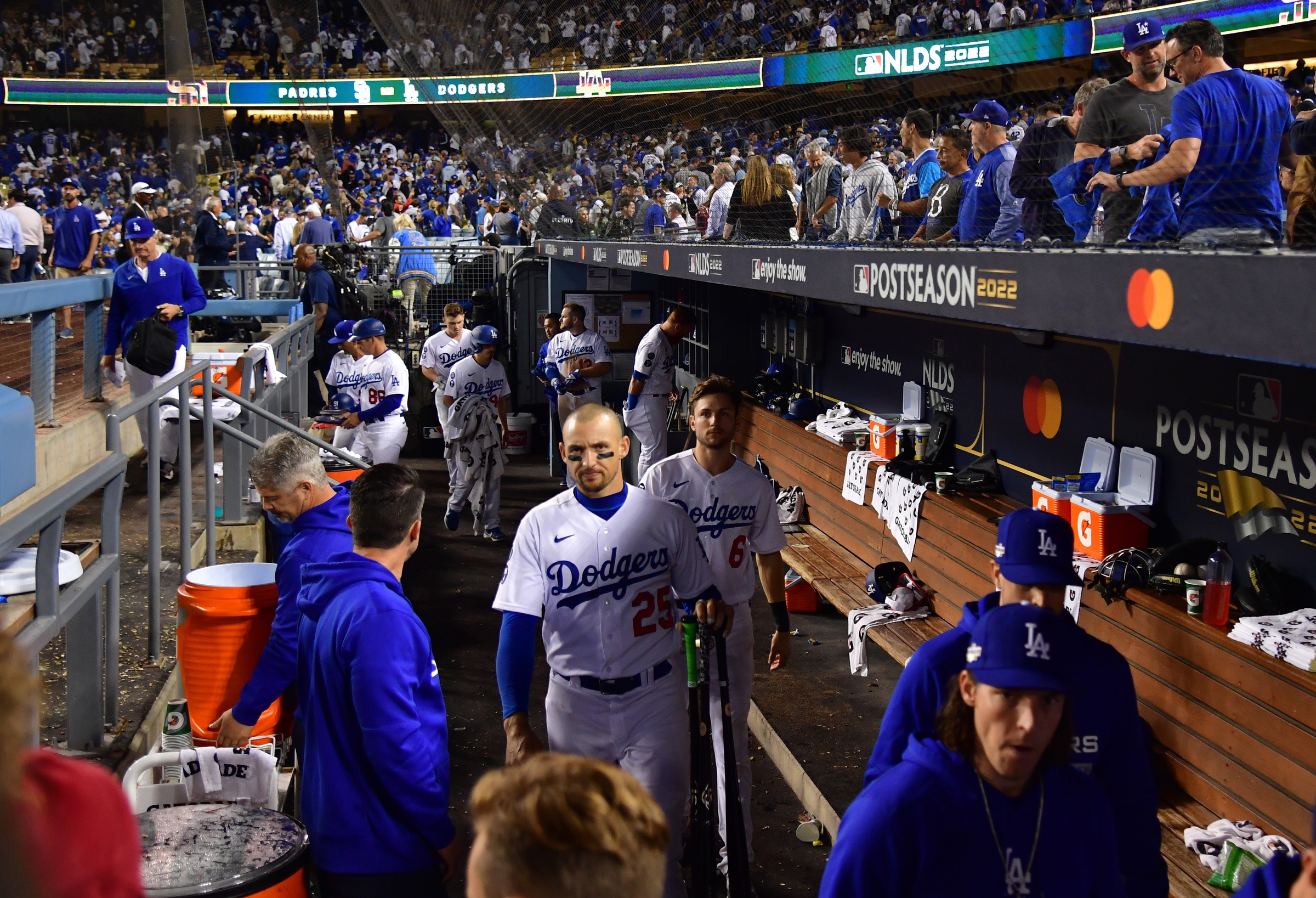 11-10 Defeat For Dodgers In Offensive Battle 11-10 Defeat For Dodgers In Offensive Battle