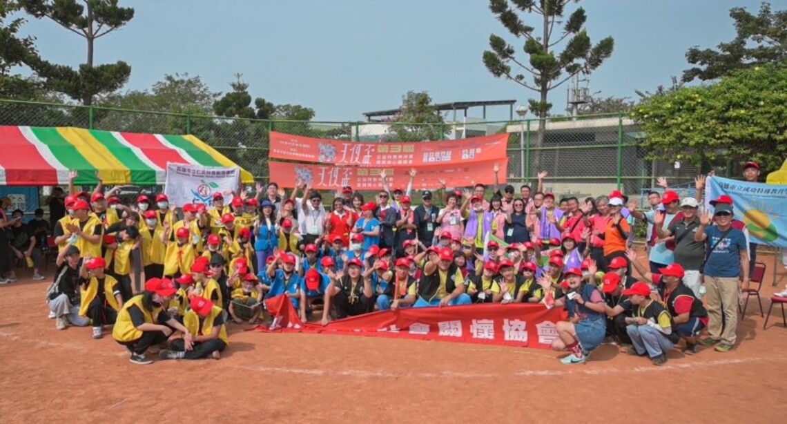 臺北市113學年度天使盃樂樂棒球賽天母棒球場盛況空前 臺北市113學年度天使盃樂樂棒球賽天母棒球場盛況空前