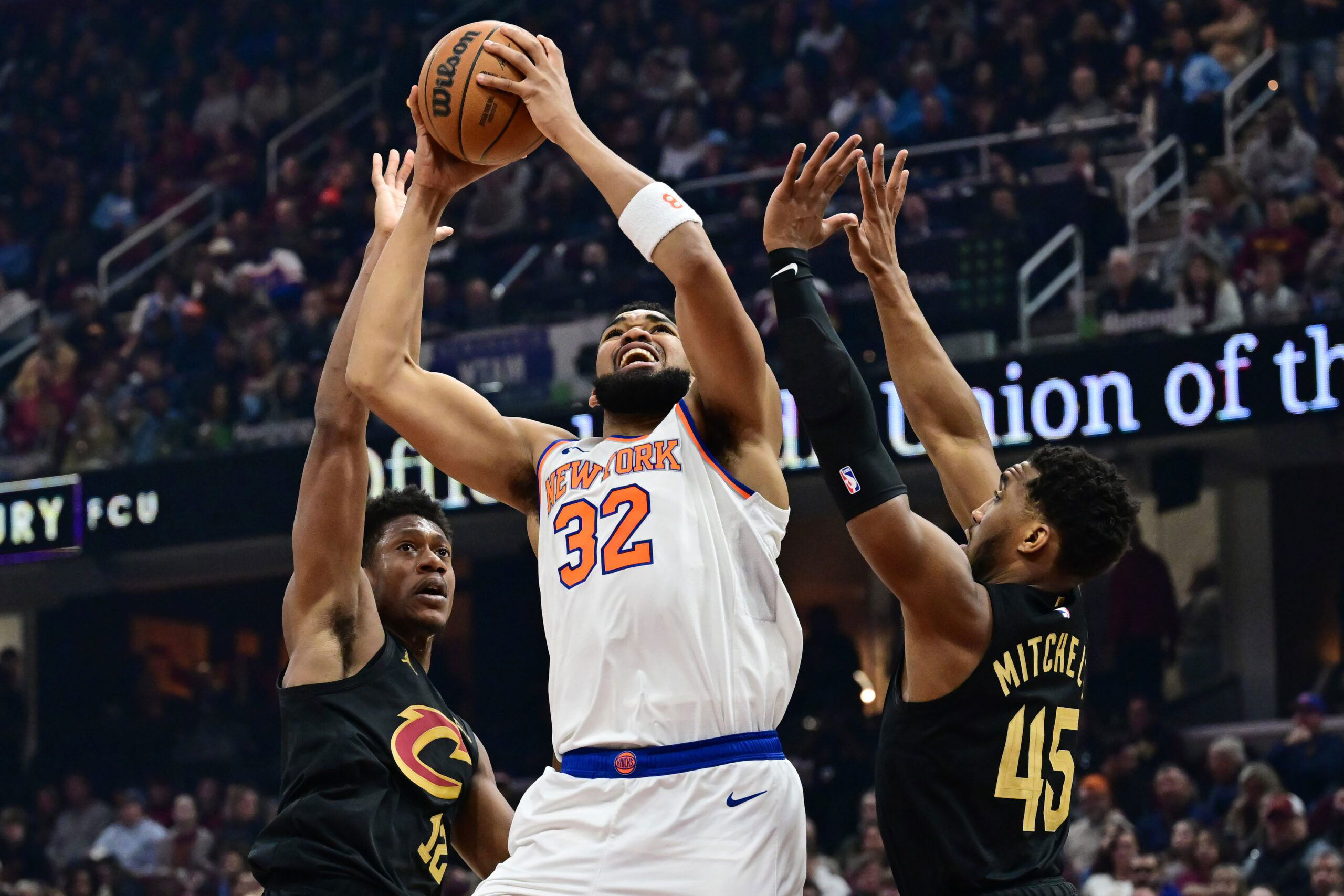 142-105 Blowout: Mitchell And Mobley Fuel Cavaliers' Victory Over Knicks 142-105 Blowout: Mitchell And Mobley Fuel Cavaliers' Victory Over Knicks