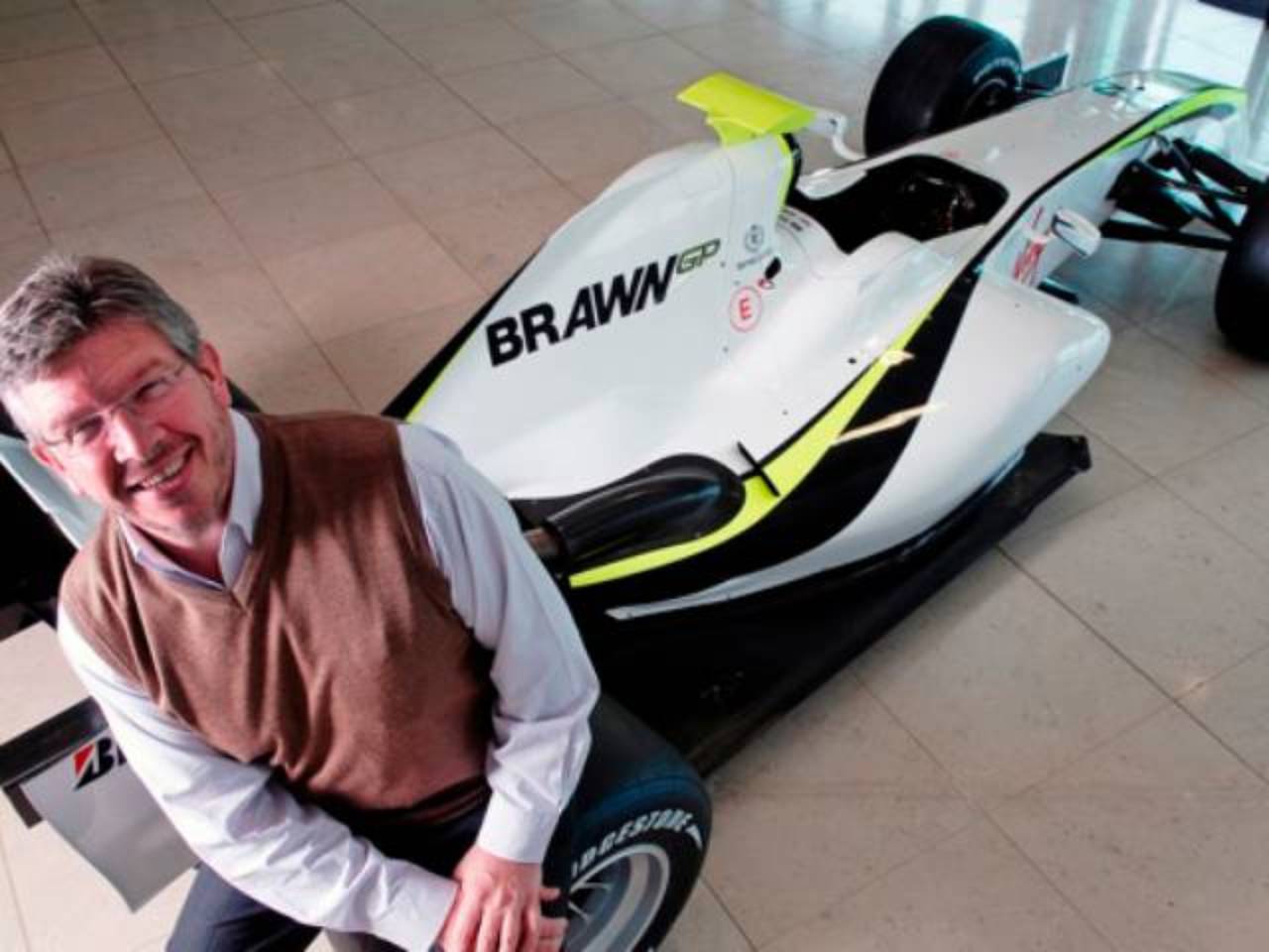 2009 Brawn GP: Jenson Button's Winning Formula 2009 Brawn GP: Jenson Button's Winning Formula
