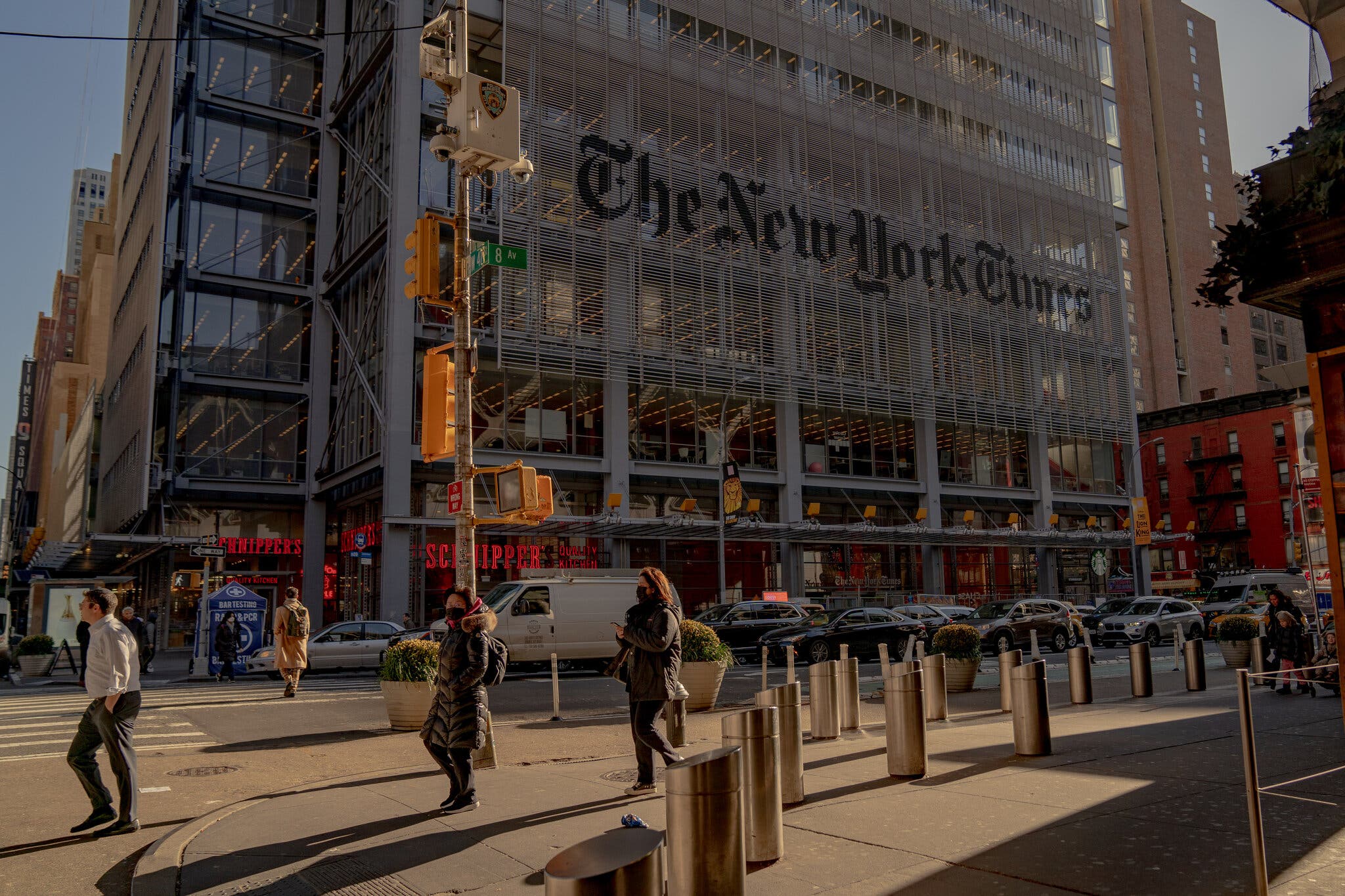 60 Minutes Faces Shakeup: Executive Producer's Resignation Over Trump Lawsuit 60 Minutes Faces Shakeup: Executive Producer's Resignation Over Trump Lawsuit