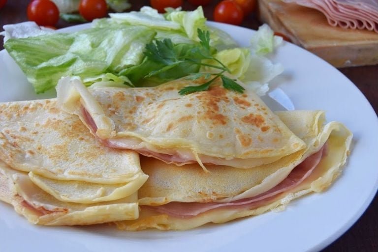 8 Variantes De Crepes Salados Para Una Cena Ligera O Merienda 8 Variantes De Crepes Salados Para Una Cena Ligera O Merienda