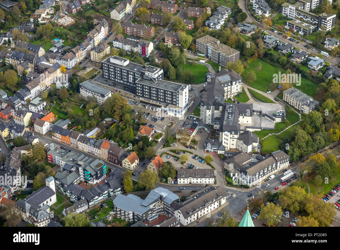 900-Euro-Skandal: Untersuchung An Der Universität Duisburg-Essen Wegen Notenbestechung 900-Euro-Skandal: Untersuchung An Der Universität Duisburg-Essen Wegen Notenbestechung