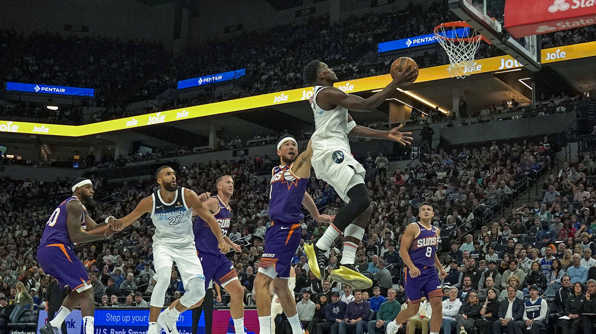 A Hilarious Media Moment: Anthony Edwards Interrupts Julius Randle A Hilarious Media Moment: Anthony Edwards Interrupts Julius Randle