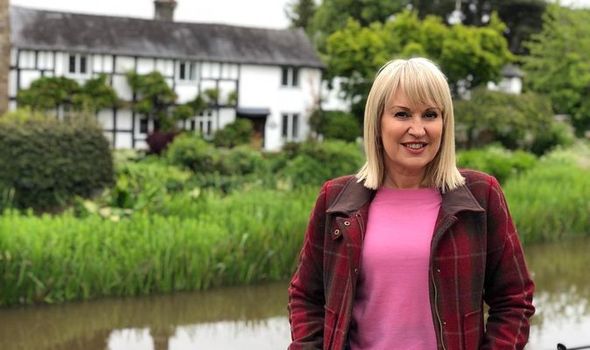 A Look At Nicki Chapman's Country Escape In Chiswick A Look At Nicki Chapman's Country Escape In Chiswick