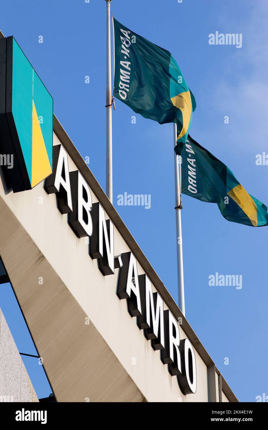 ABN Amro: Dutch Central Bank Eyes Potential Fine Over Bonuses ABN Amro: Dutch Central Bank Eyes Potential Fine Over Bonuses