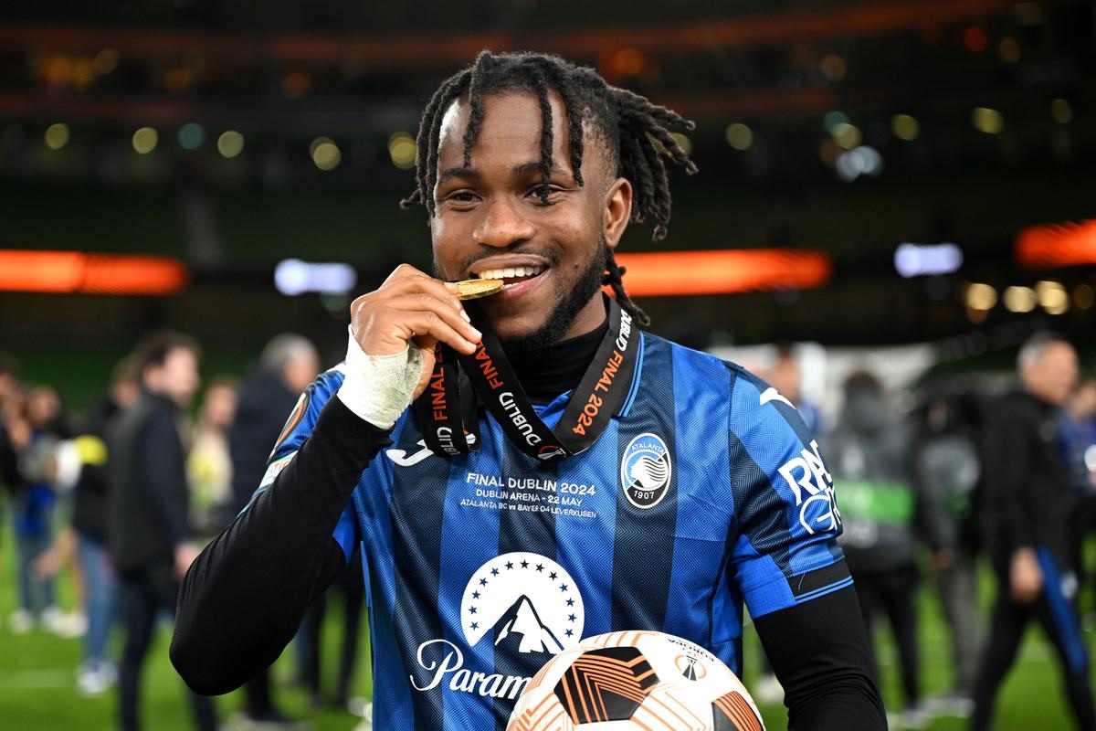 Ademola Lookman: Transfer Fight Between Liverpool And Chelsea Ademola Lookman: Transfer Fight Between Liverpool And Chelsea