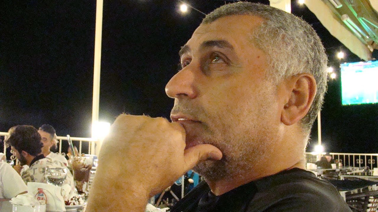 أعداء الجماهير: 30 شخصية كروية مثيرة للجدل (بحسب موقع بكرا) أعداء الجماهير: 30 شخصية كروية مثيرة للجدل (بحسب موقع بكرا)