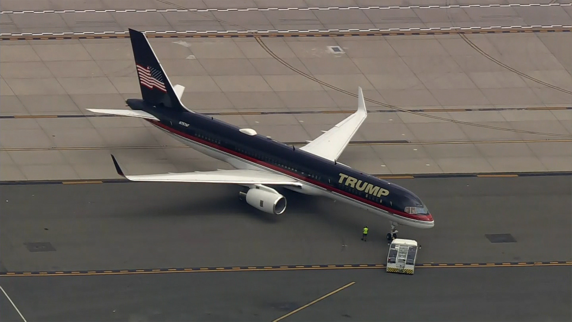 Air Traffic Controllers Link Newark Airport Problems To Trump Administration Policy Air Traffic Controllers Link Newark Airport Problems To Trump Administration Policy