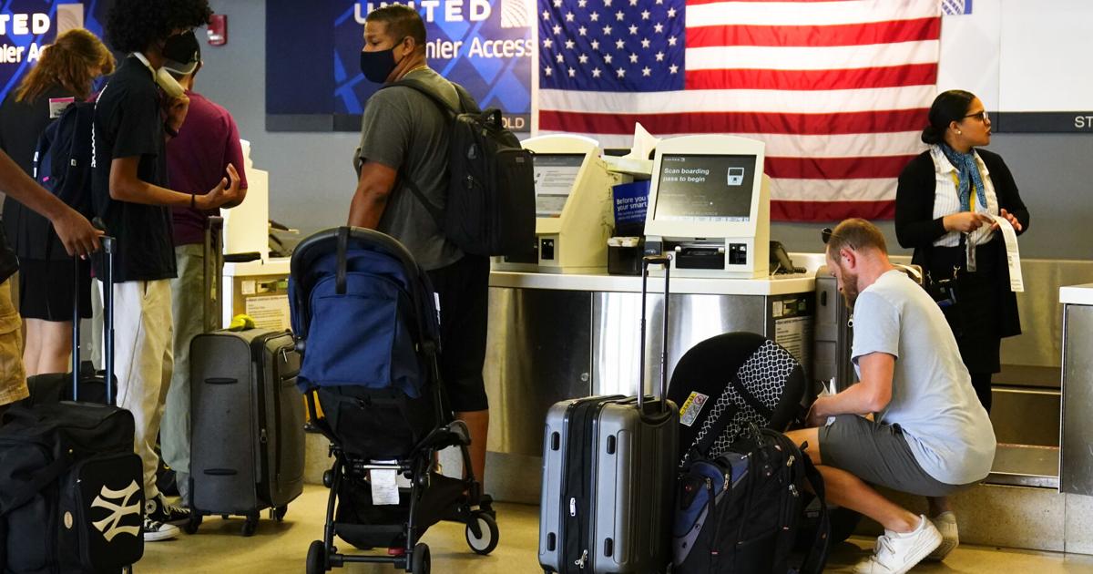 Airlines Brace For A Summer Of Travel Chaos: What To Expect Airlines Brace For A Summer Of Travel Chaos: What To Expect