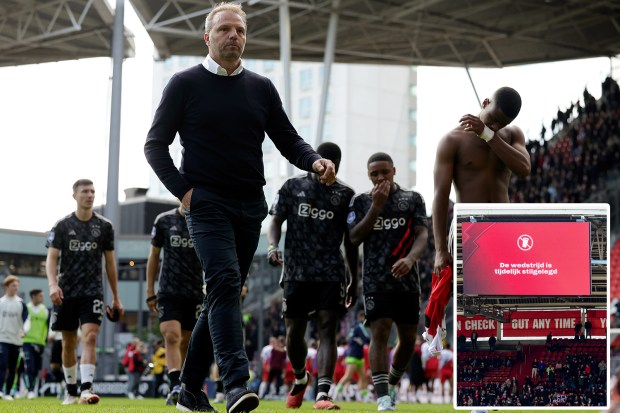 Ajax Six Points Behind After Controversial Referee Decision Ajax Six Points Behind After Controversial Referee Decision