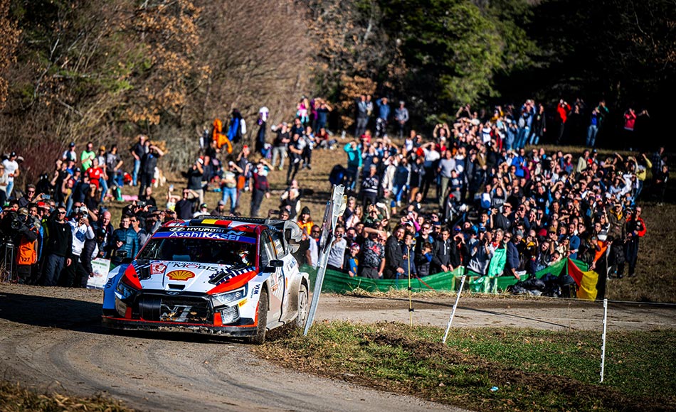 Alcaraz's Stunning Monte Carlo Victory: From Behind To Champion Alcaraz's Stunning Monte Carlo Victory: From Behind To Champion