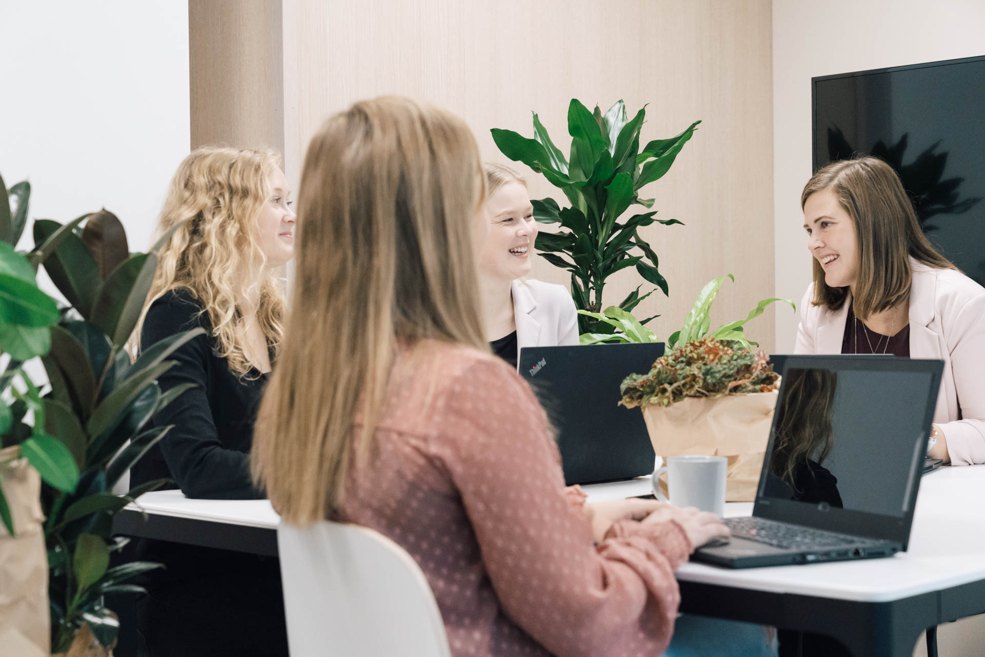 Alkuvuoden Tappiot Eläkeyhtiöiden Osakesijoituksissa Alkuvuoden Tappiot Eläkeyhtiöiden Osakesijoituksissa