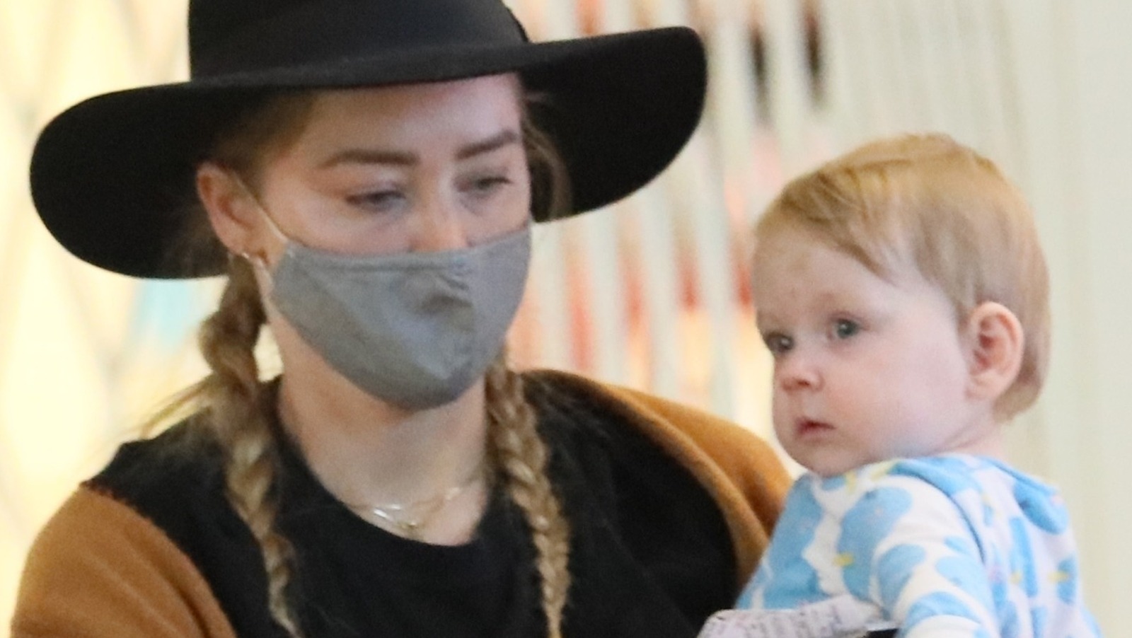 Amber Heard's Twins: The Elon Musk Connection And Embryo Dispute Aftermath Amber Heard's Twins: The Elon Musk Connection And Embryo Dispute Aftermath