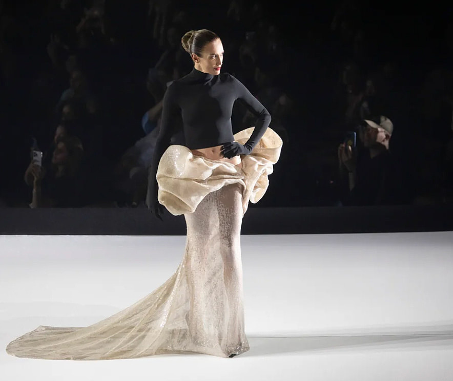 American Music Awards 2025: Jennifer Lopez Takes The Stage As Host American Music Awards 2025: Jennifer Lopez Takes The Stage As Host