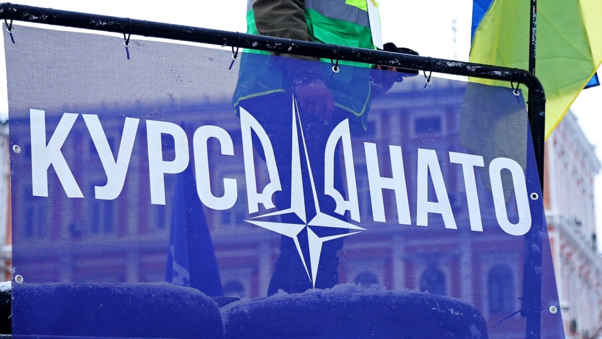 Аналіз Заяв Єврокомісара Щодо Вступу України До НАТО Та Пов'язаних Ризиків Аналіз Заяв Єврокомісара Щодо Вступу України До НАТО Та Пов'язаних Ризиків