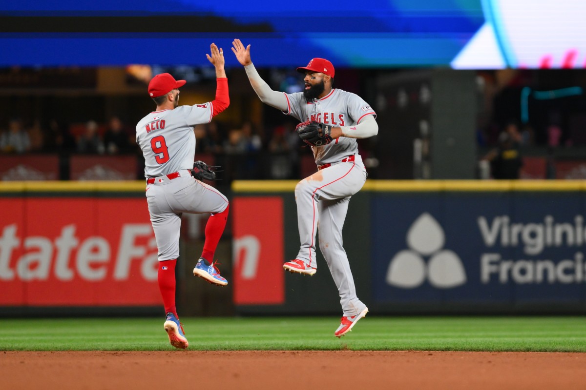 Angels' Offensive Surge In 8th Inning Secures Victory Over Blue Jays Angels' Offensive Surge In 8th Inning Secures Victory Over Blue Jays