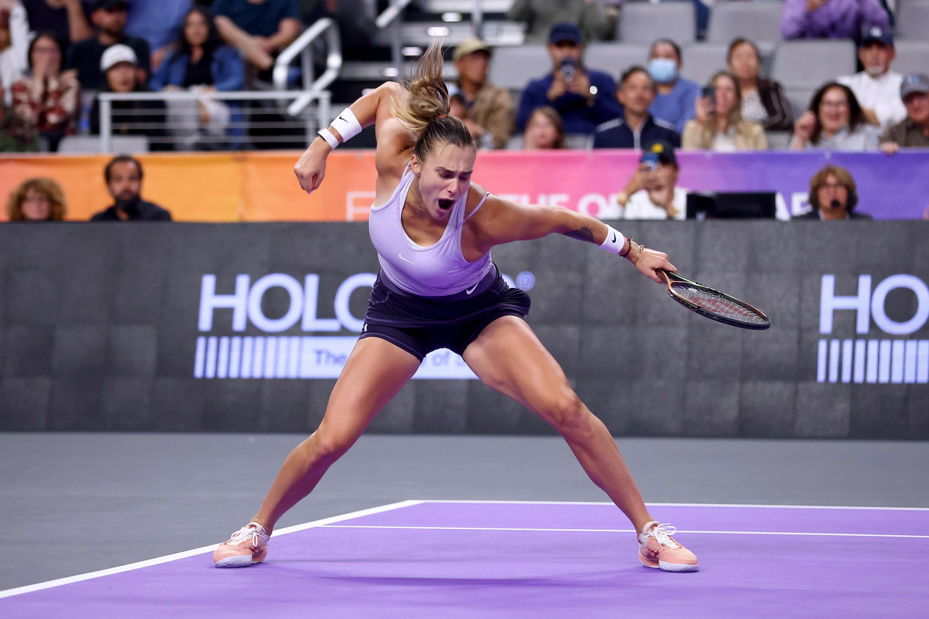 Austin WTA Tournament: Stearns' Unexpected Defeat Austin WTA Tournament: Stearns' Unexpected Defeat
