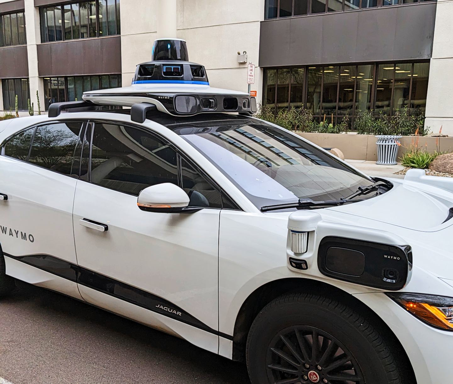 Austin's Robotaxi Revolution: Uber And Waymo Lead The Charge Austin's Robotaxi Revolution: Uber And Waymo Lead The Charge