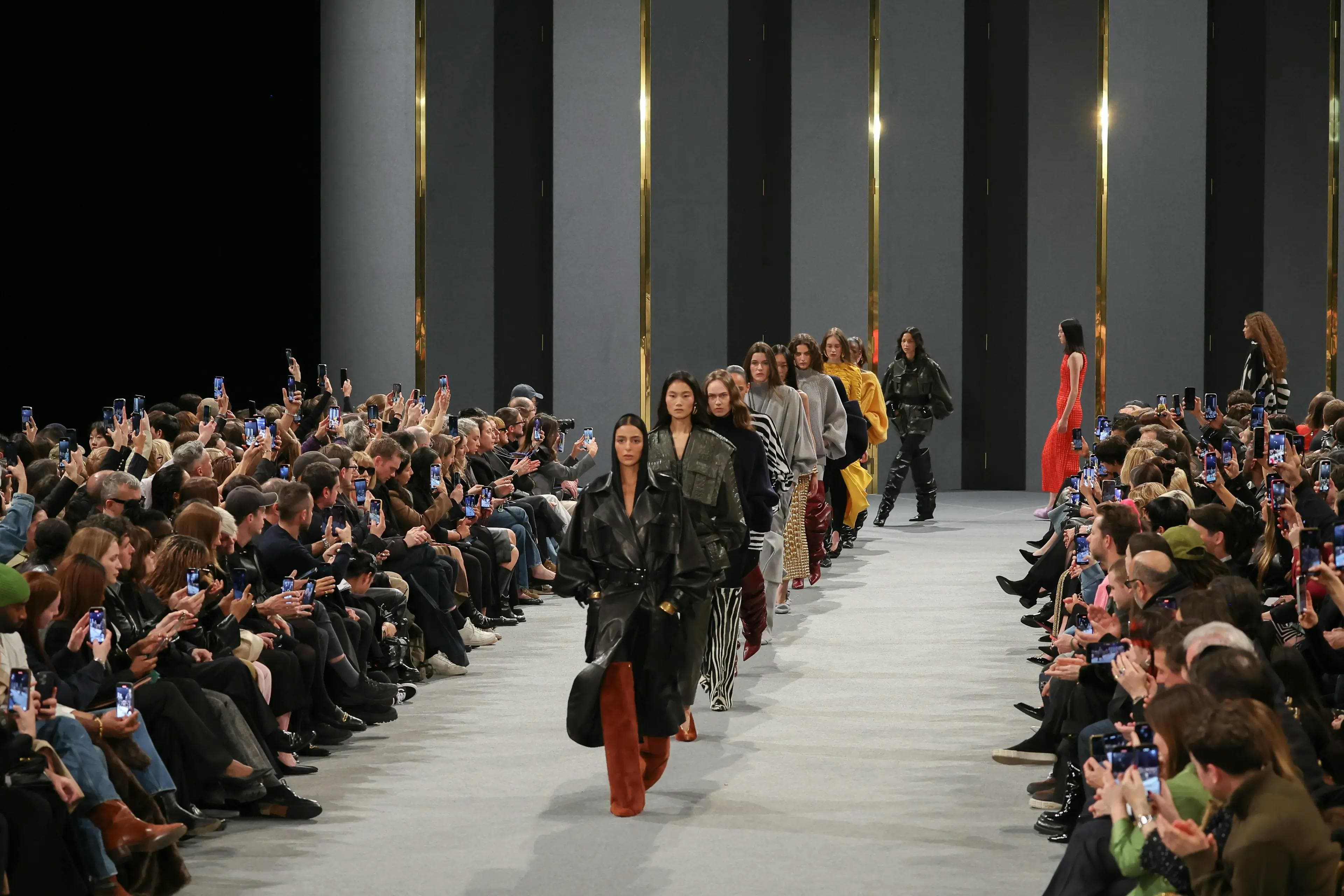 Balmain FW25/26: A Comprehensive Guide To The New Collection Balmain FW25/26: A Comprehensive Guide To The New Collection