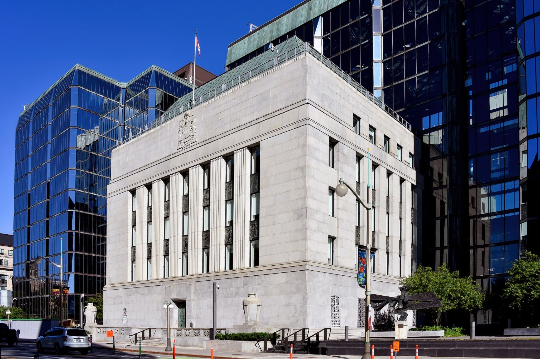 Bank Of Canada Interest Rate Outlook: Tariff-Related Job Losses Spur Predictions Of Cuts Bank Of Canada Interest Rate Outlook: Tariff-Related Job Losses Spur Predictions Of Cuts