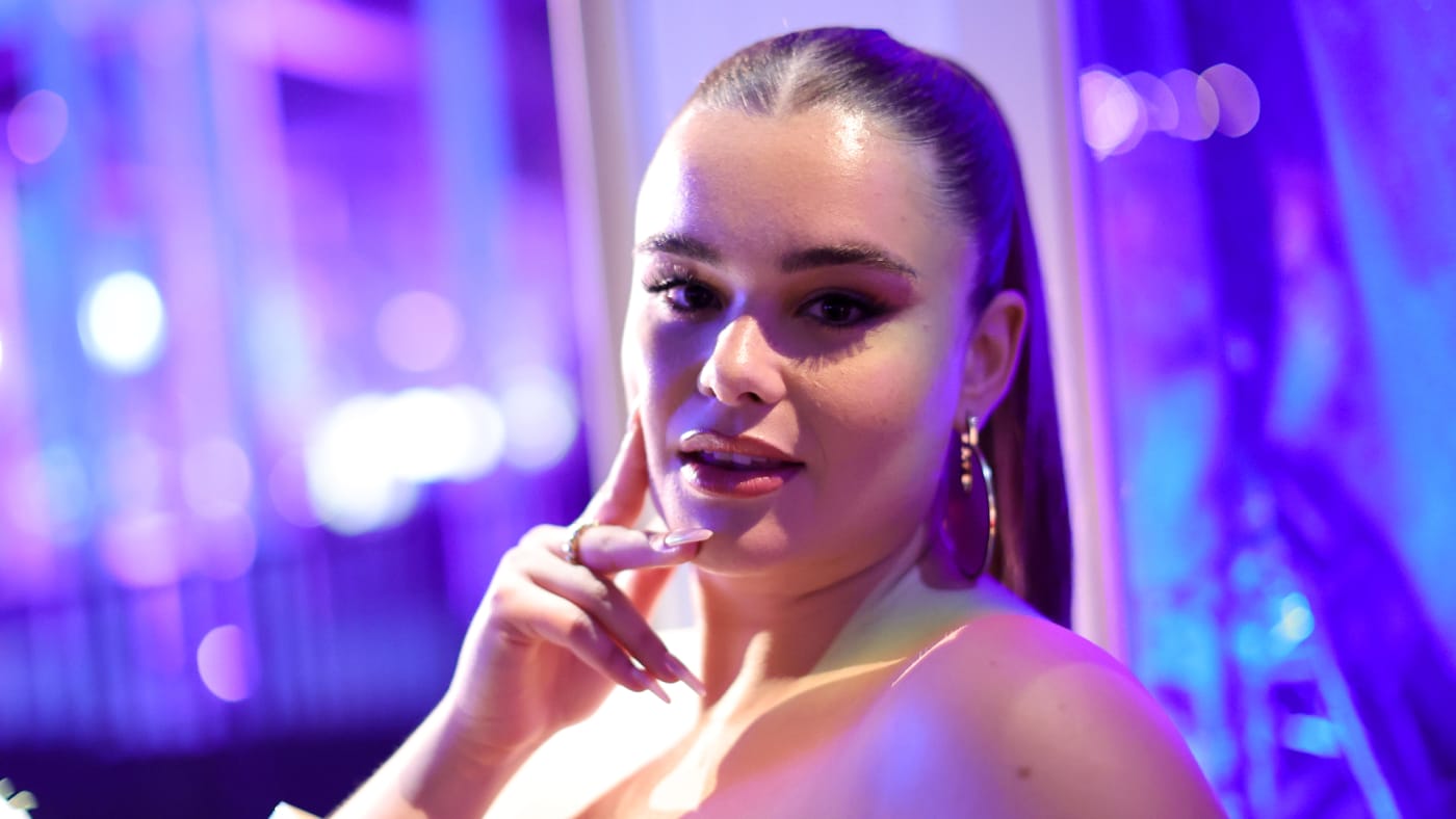 Barbie Ferreira's Euphoria Exit: Her Relationship With The Cast Explained Barbie Ferreira's Euphoria Exit: Her Relationship With The Cast Explained