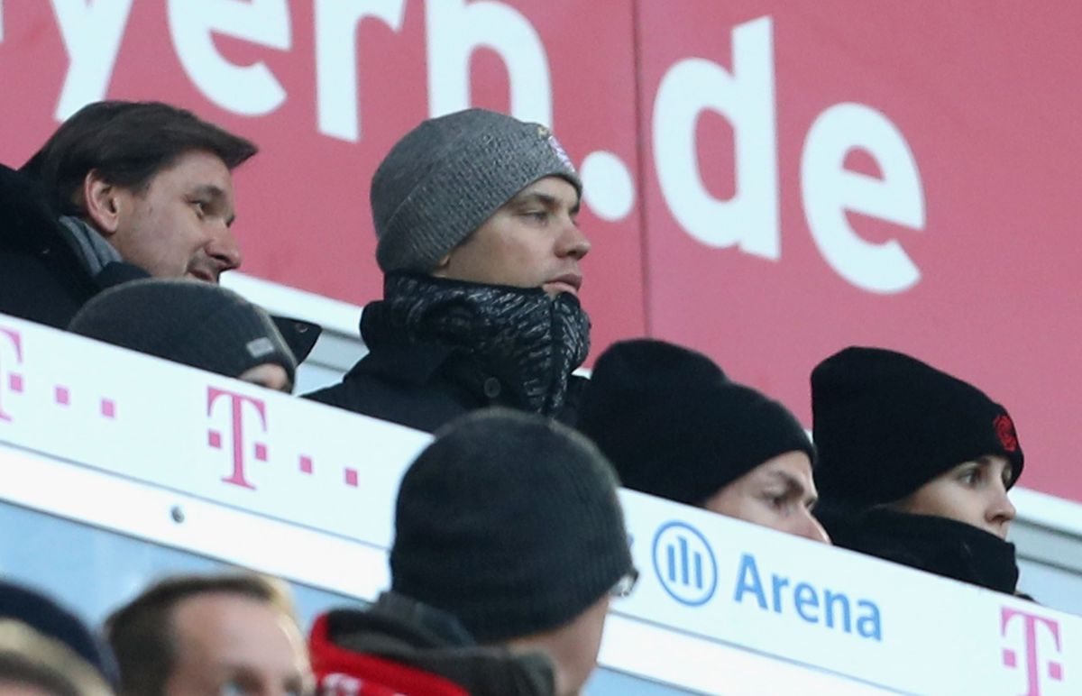 Bayern Faces Goalkeeping Crisis As Neuer's Injury Lingers Bayern Faces Goalkeeping Crisis As Neuer's Injury Lingers