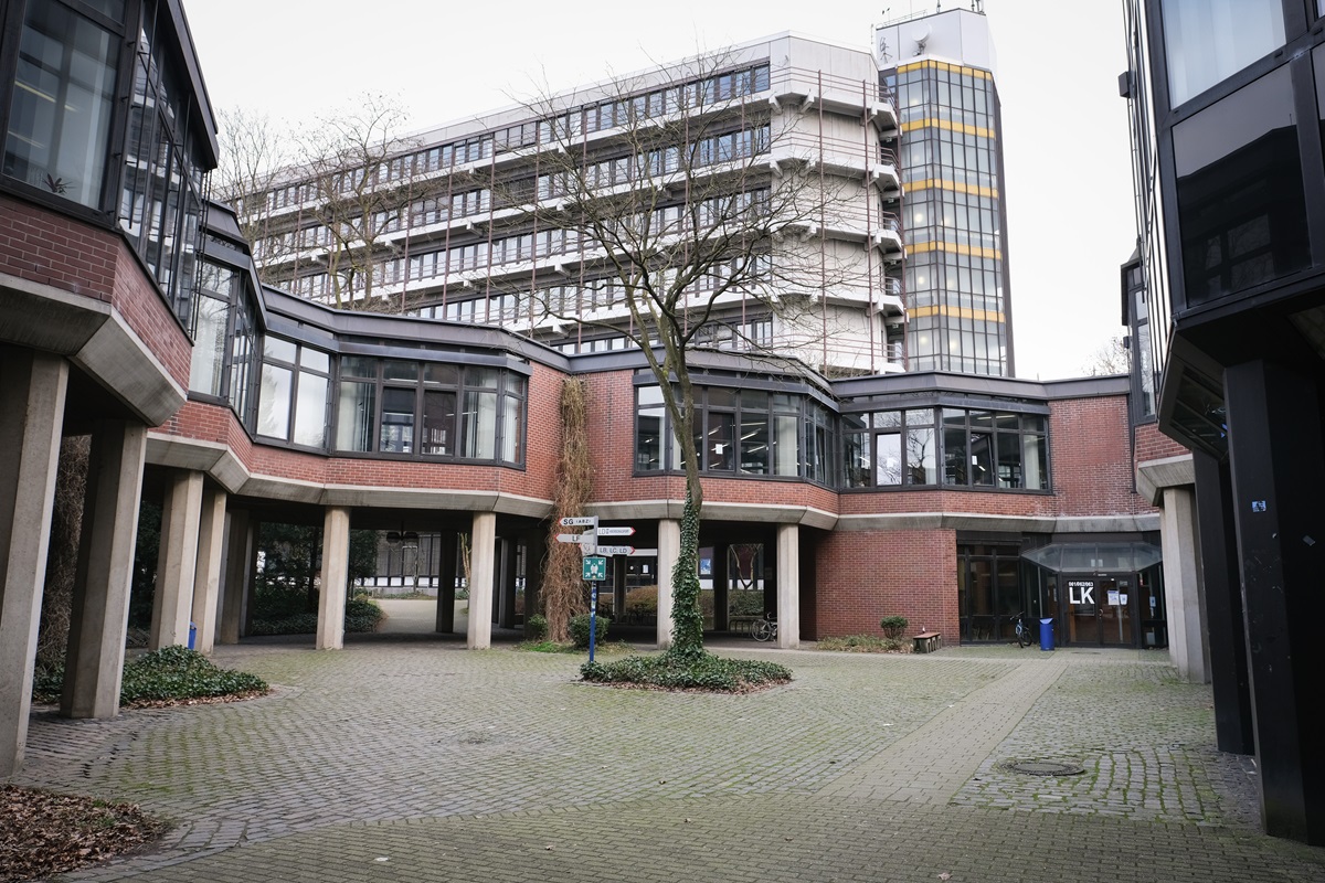Bestechungsskandal An Der Uni Duisburg-Essen: Umfang Und Folgen Des Geständnisses Bestechungsskandal An Der Uni Duisburg-Essen: Umfang Und Folgen Des Geständnisses