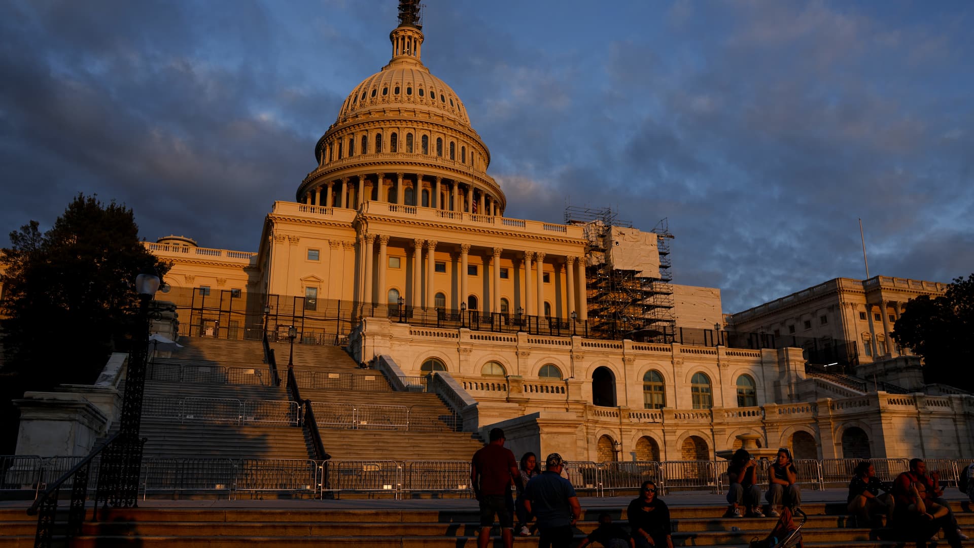 Bitcoin Reaches New Peak On Hopes Of Favorable US Regulations Bitcoin Reaches New Peak On Hopes Of Favorable US Regulations