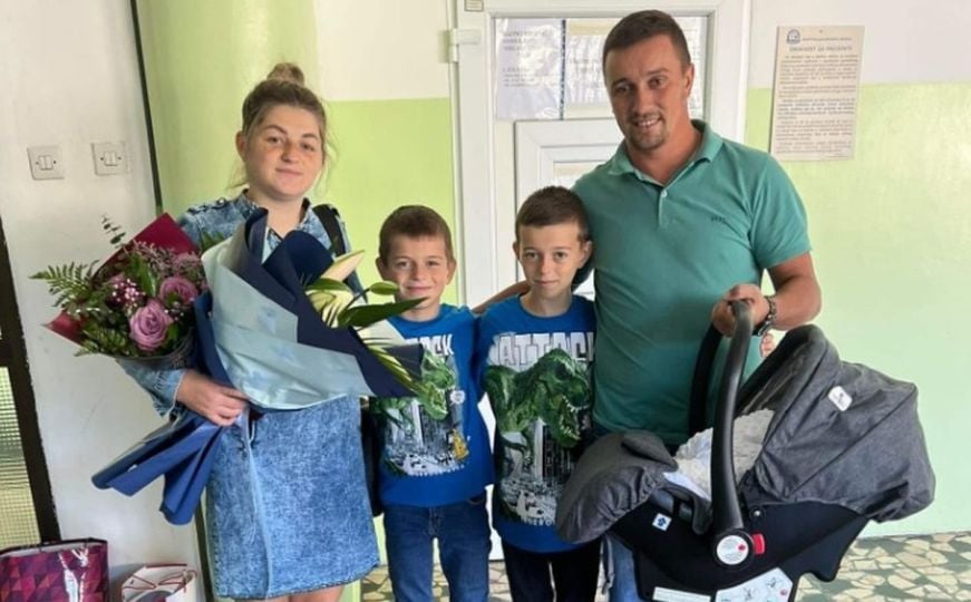 Blizanci Federera: Novootkrivene Fotografije I Porodica Blizanci Federera: Novootkrivene Fotografije I Porodica