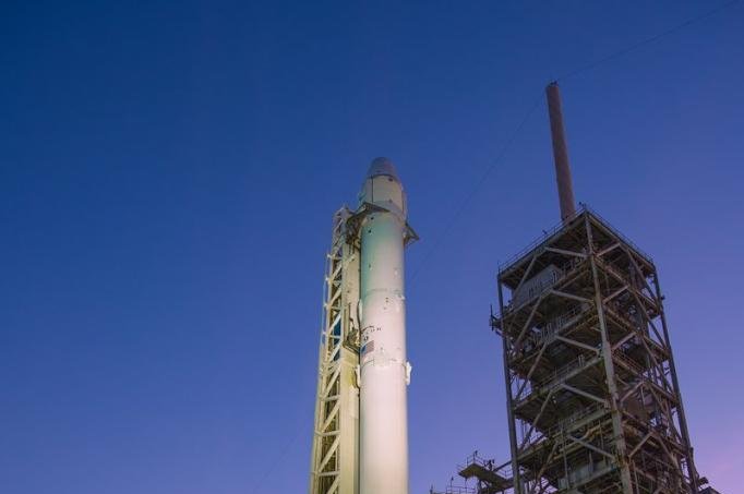 Blue Origin Rocket Launch Aborted: Technical Issue Forces Cancellation Blue Origin Rocket Launch Aborted: Technical Issue Forces Cancellation