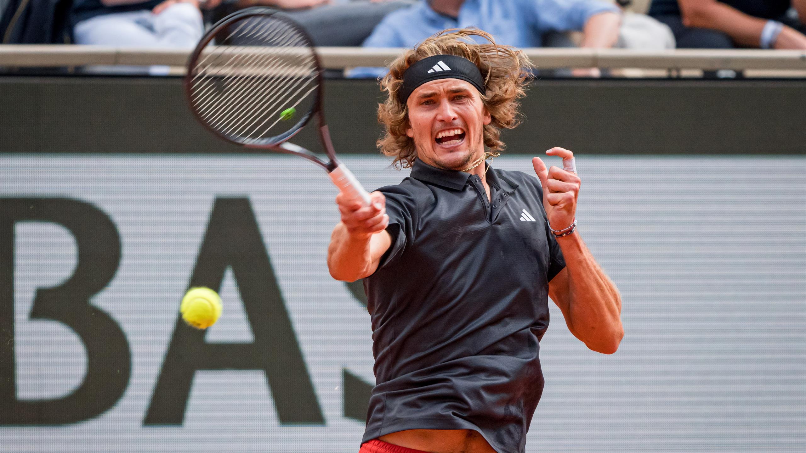 BMW Open: Zverev Rallies Into Semifinals BMW Open: Zverev Rallies Into Semifinals