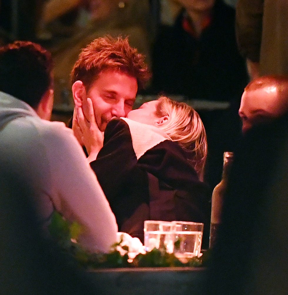 Bradley Cooper And Gigi Hadid Go Public: Birthday Celebration Confirms Romance Bradley Cooper And Gigi Hadid Go Public: Birthday Celebration Confirms Romance