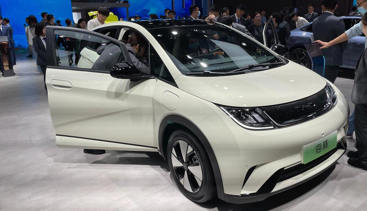 BYD EV Di MAS 2025: Kredit Cas RM800 & Konsert Rentak Elektrik (9-15 Mei) BYD EV Di MAS 2025: Kredit Cas RM800 & Konsert Rentak Elektrik (9-15 Mei)