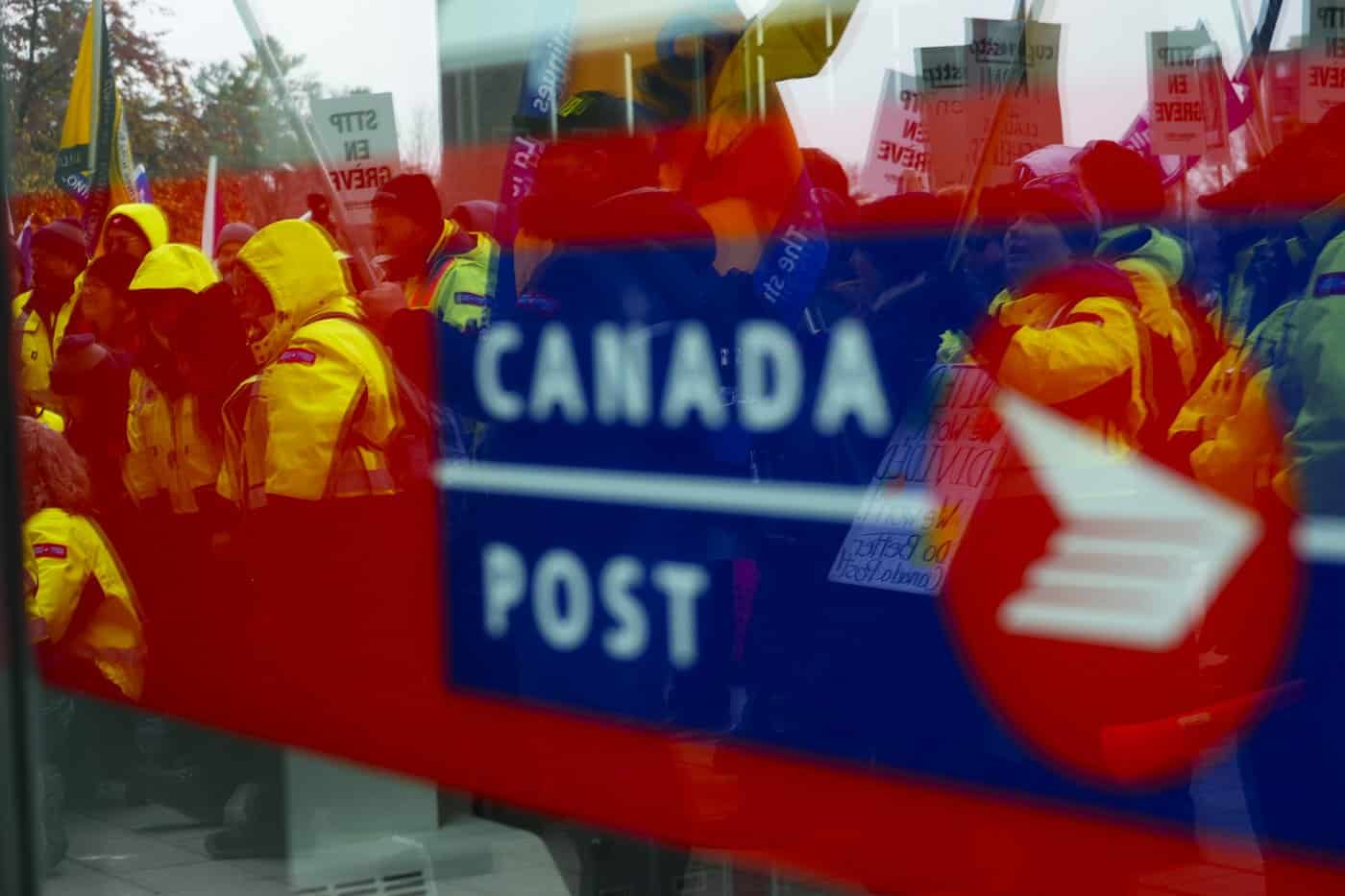 Canada Post Strike: Will Customer Exodus Follow? Canada Post Strike: Will Customer Exodus Follow?