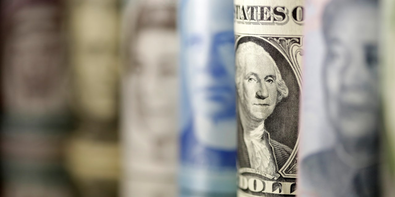 Canadian Dollar Vulnerable Under Minority Federal Government