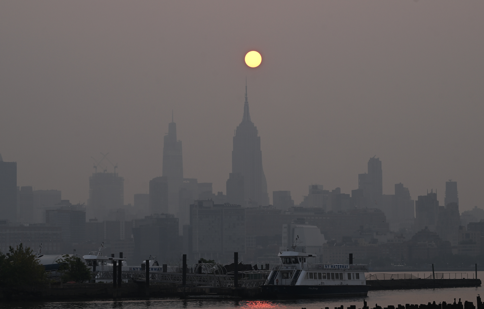 Canadian Wildfire Smoke's Impact On New York City: Temperature Decrease And Air Quality Degradation