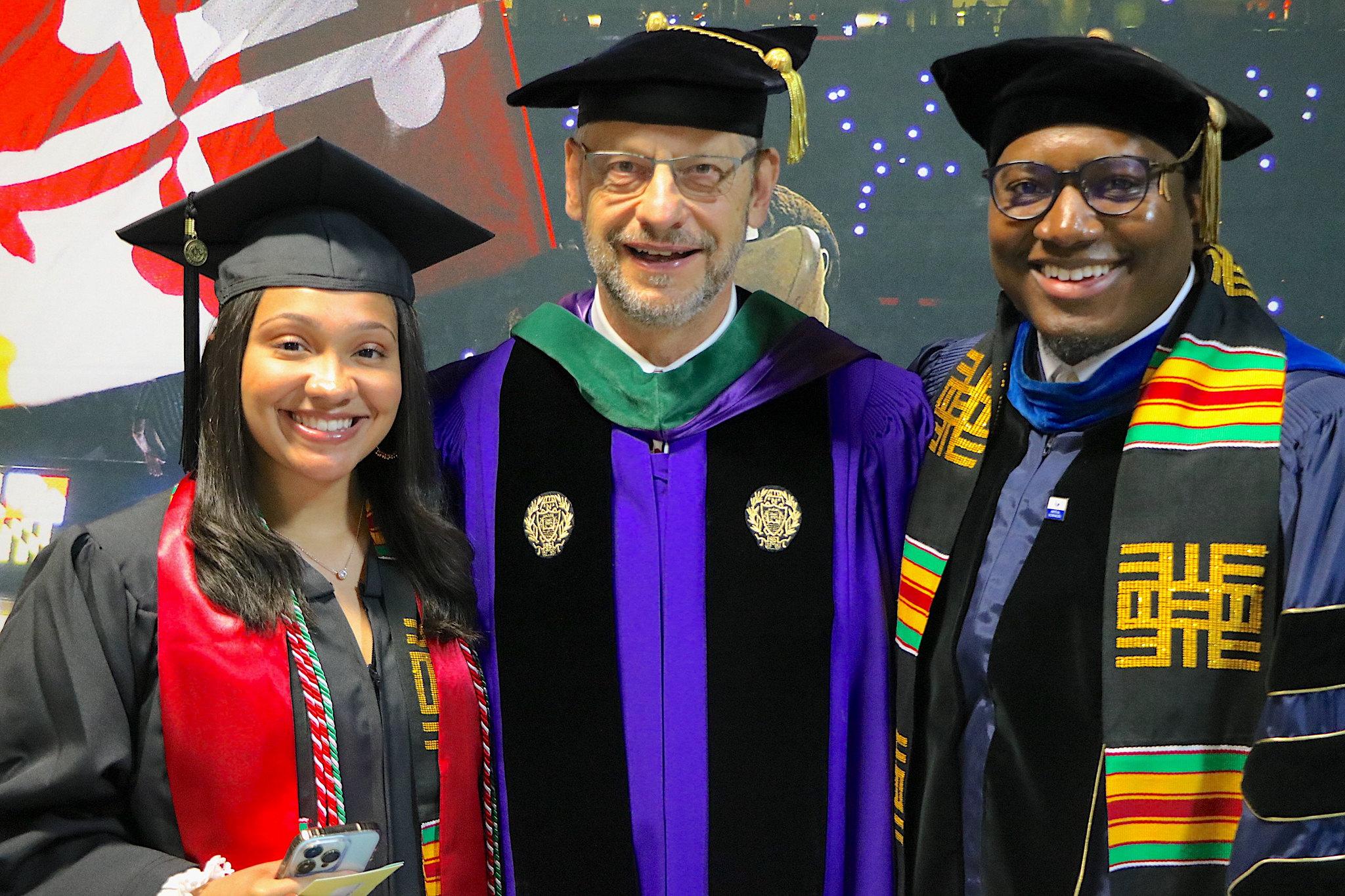 Celebrated Amphibian Speaker At University Of Maryland Commencement Ceremony Celebrated Amphibian Speaker At University Of Maryland Commencement Ceremony
