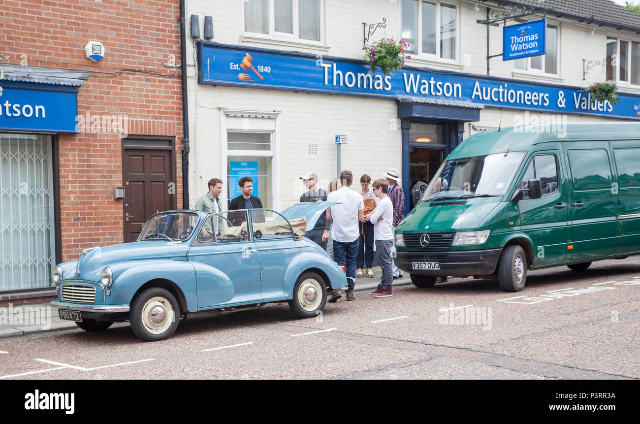 Celebrity Antiques Road Trip: Exploring The Locations And Finds Celebrity Antiques Road Trip: Exploring The Locations And Finds