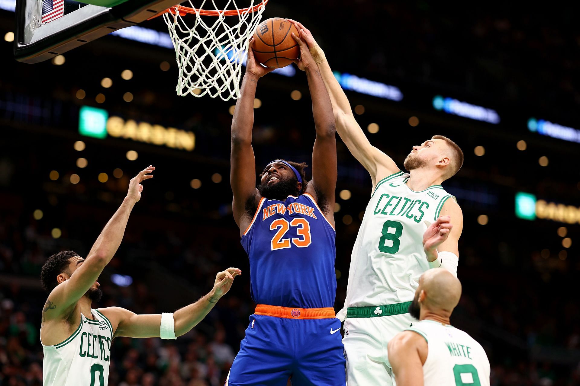 Celtics Vs Knicks: Your Guide To Live Streaming & TV Coverage Celtics Vs Knicks: Your Guide To Live Streaming & TV Coverage
