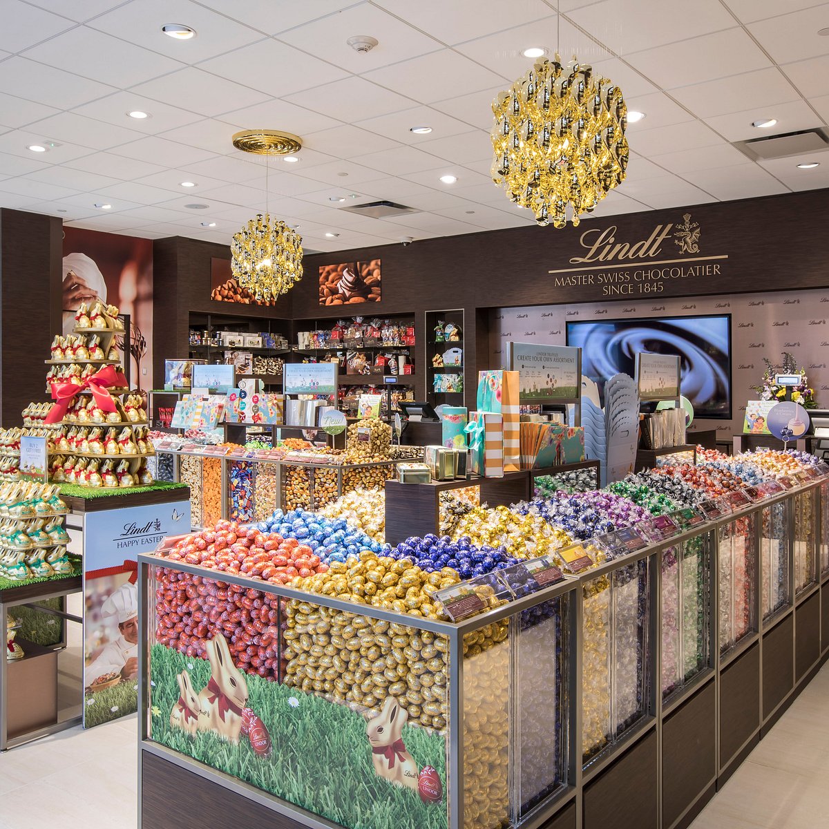 Central London Welcomes Lindt's New Chocolate Haven Central London Welcomes Lindt's New Chocolate Haven