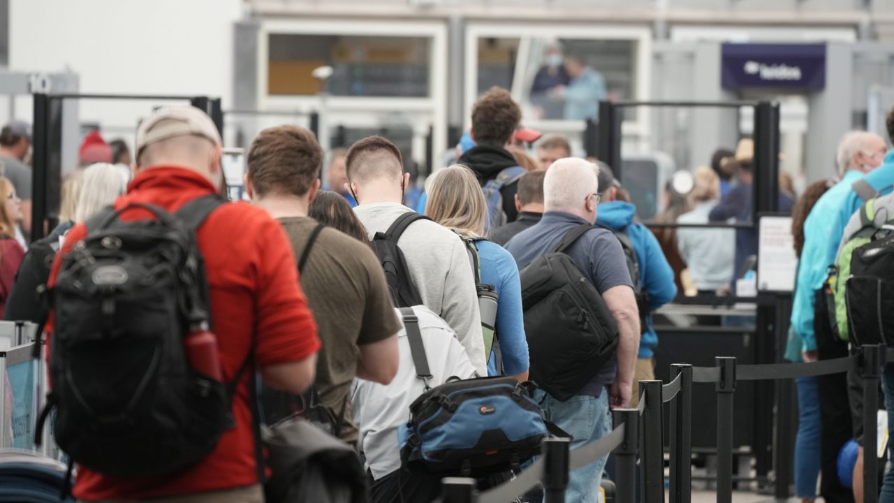 Cheapest Flights For Memorial Day Weekend 2025: Dates To Consider Cheapest Flights For Memorial Day Weekend 2025: Dates To Consider