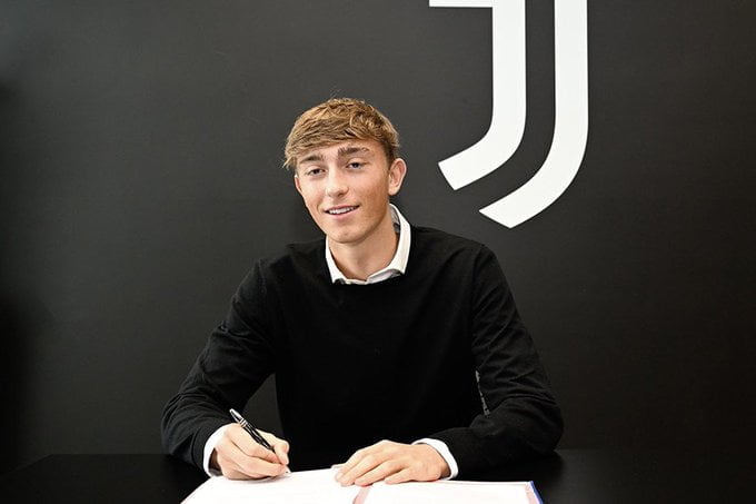 Chelsea's Pursuit Of Dean Huijsen: June 14th Deadline Looms Chelsea's Pursuit Of Dean Huijsen: June 14th Deadline Looms