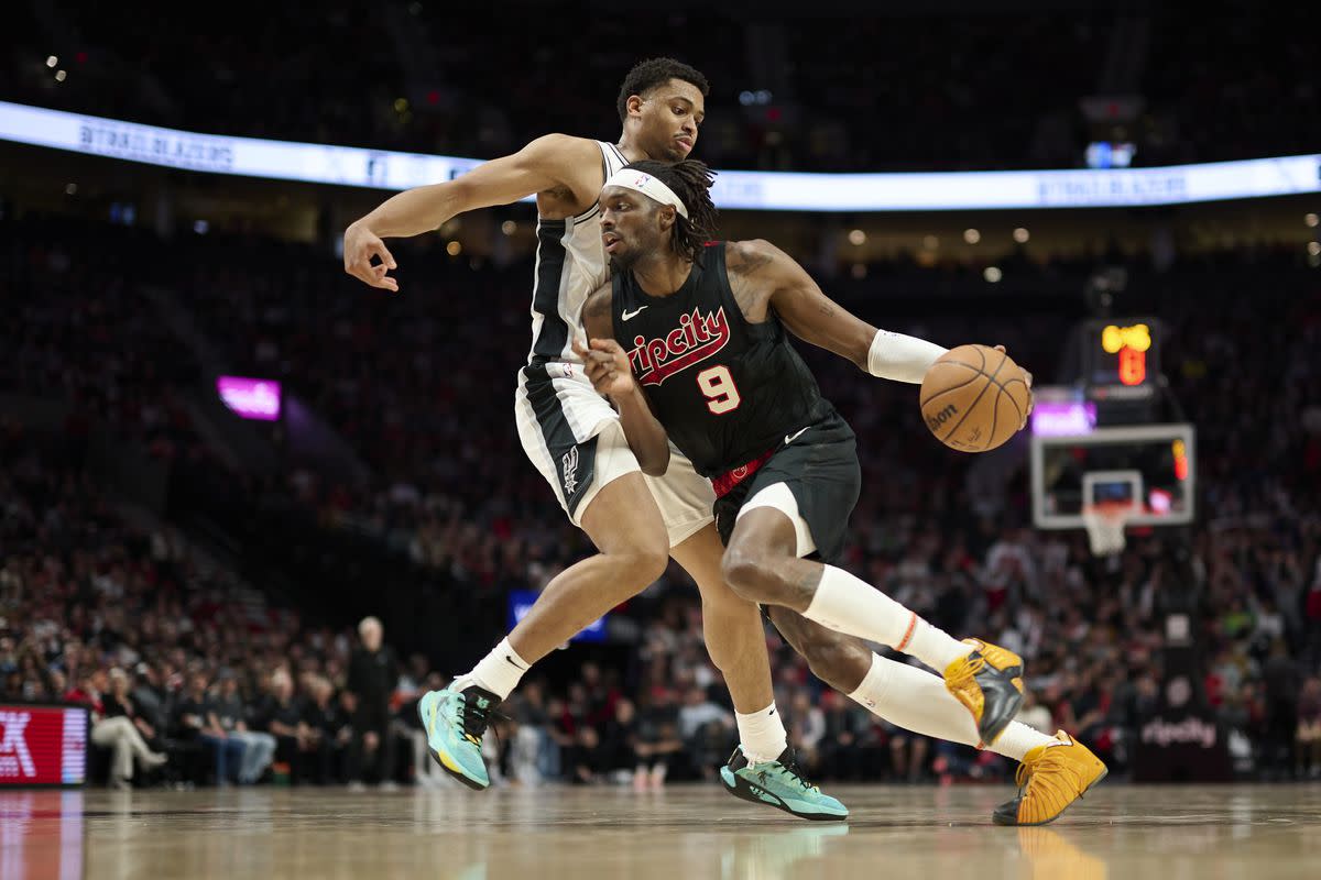 Cleveland Cavaliers Vs. San Antonio Spurs: Injury Report (March 27) Cleveland Cavaliers Vs. San Antonio Spurs: Injury Report (March 27)