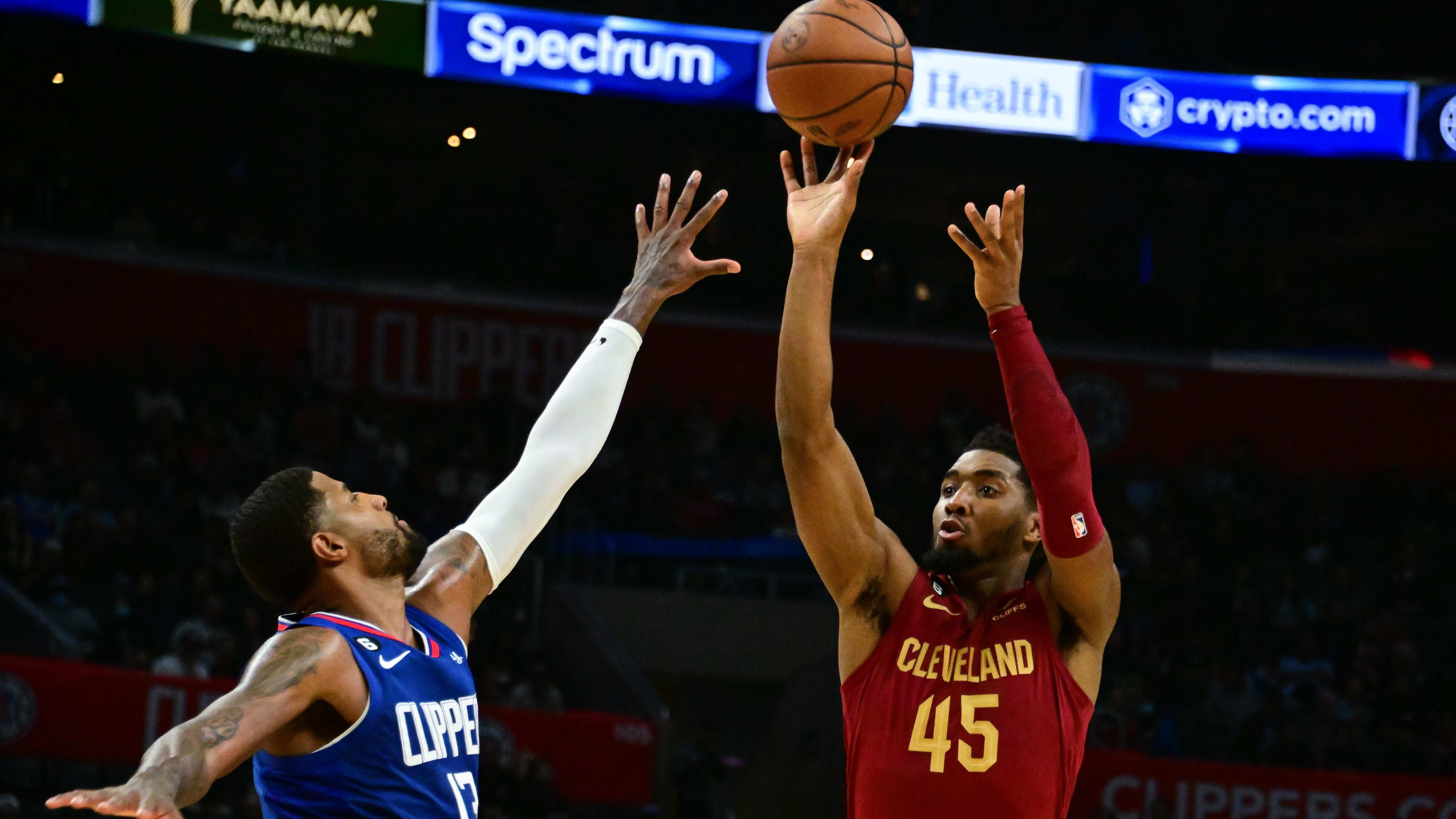 Clippers' Comeback Bid Falls Short In Loss To Cavaliers Clippers' Comeback Bid Falls Short In Loss To Cavaliers