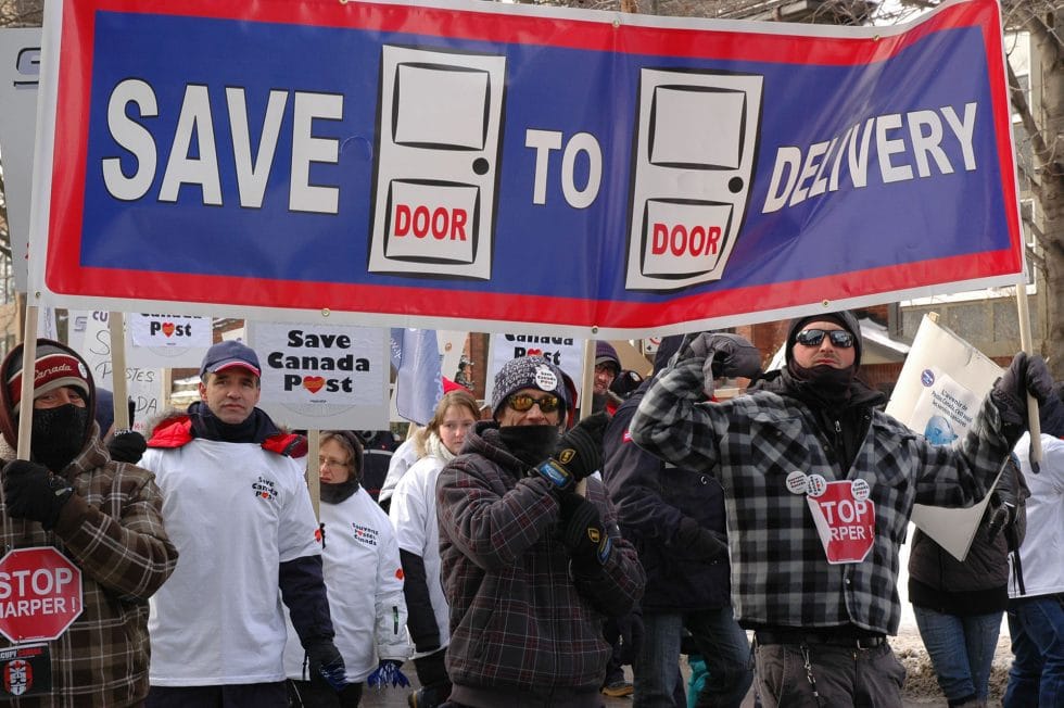 Commission Report Calls For Changes To Canada Post's Door-to-Door Mail Service Commission Report Calls For Changes To Canada Post's Door-to-Door Mail Service