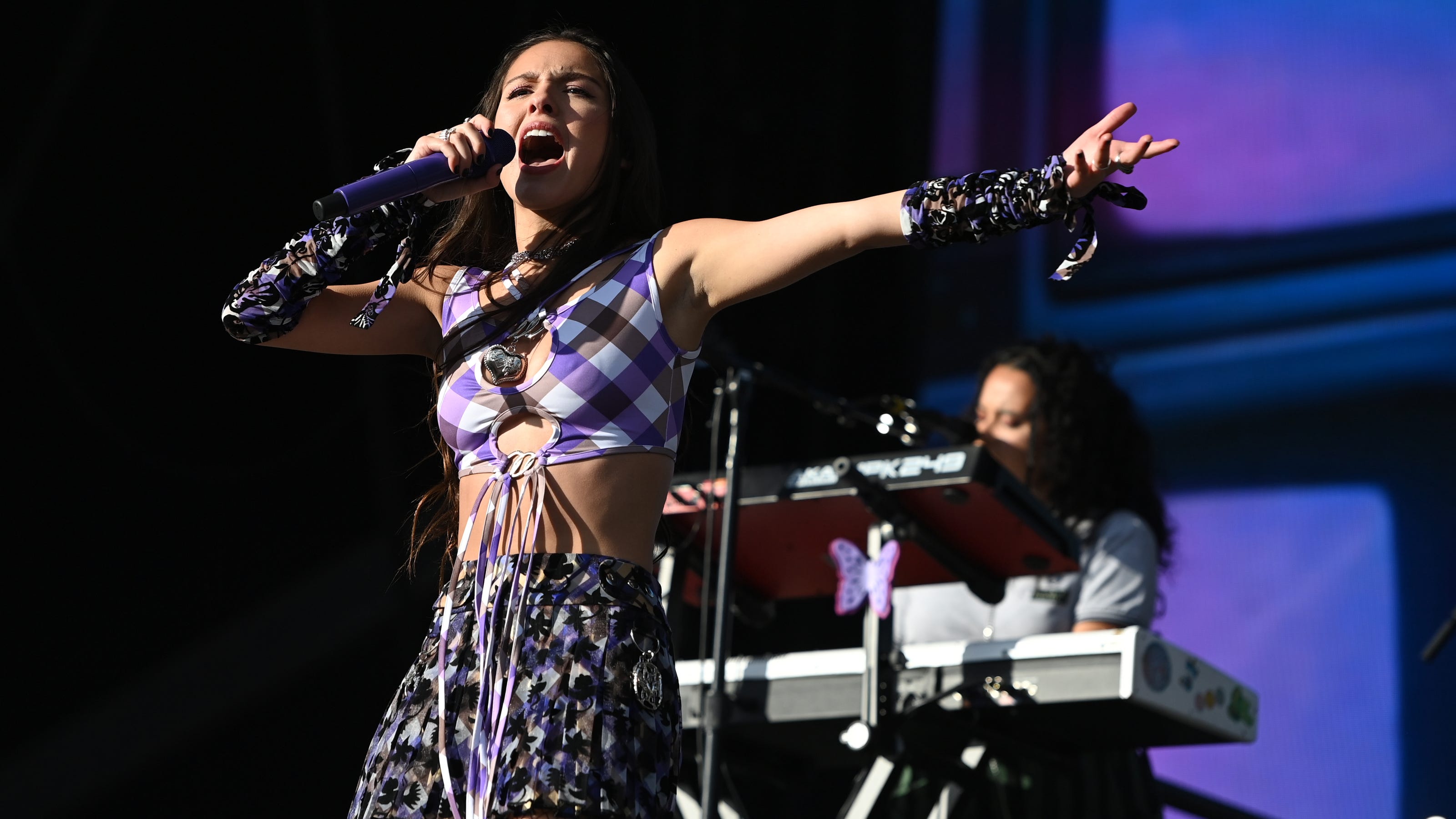 Confirmed Glastonbury 2025 Performers: Olivia Rodrigo, The 1975, And Legends Confirmed Glastonbury 2025 Performers: Olivia Rodrigo, The 1975, And Legends