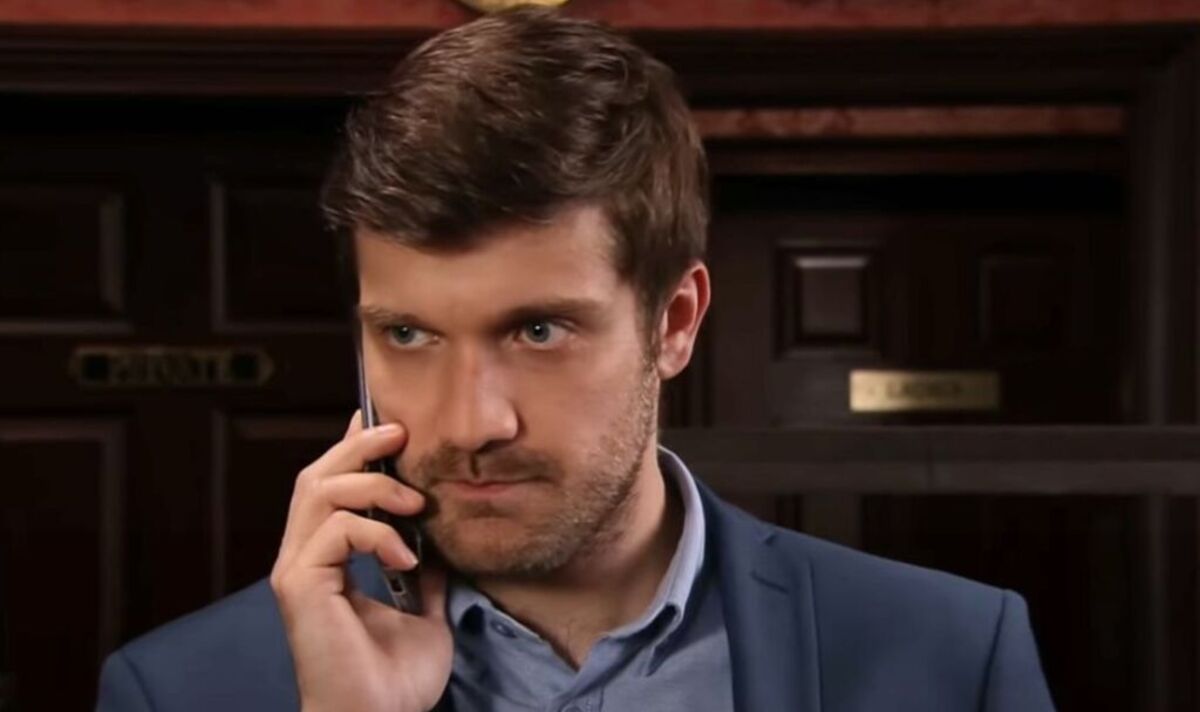 Coronation Street: Popular Character's Departure To Be Full Of Surprises Coronation Street: Popular Character's Departure To Be Full Of Surprises