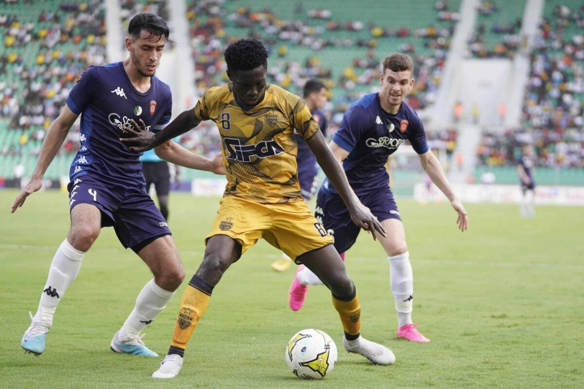 Coupe De La CAF: L'ASEC Éliminée, L'USMA Déçoit À Berkane Coupe De La CAF: L'ASEC Éliminée, L'USMA Déçoit À Berkane